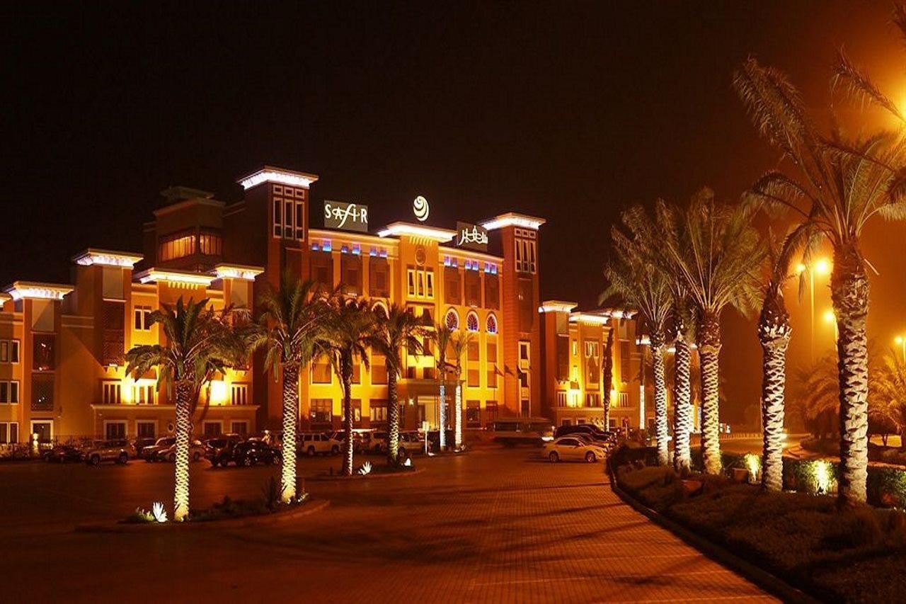 Safir Fintas Hotel Kuwait Koeweit Buitenkant foto